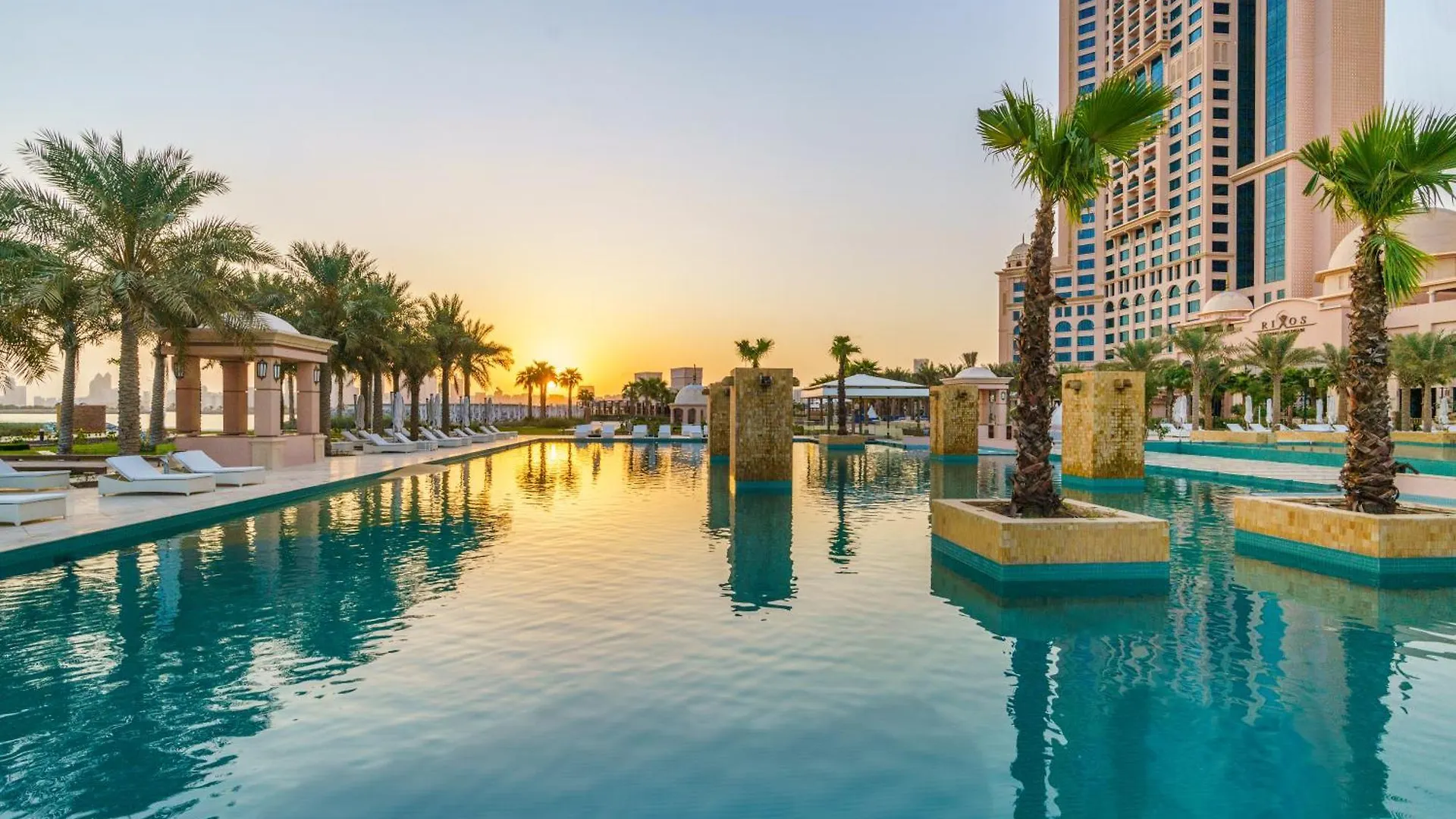 Rixos Marina Abu Dhabi Hotel 5*,
