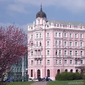 Opera Prága