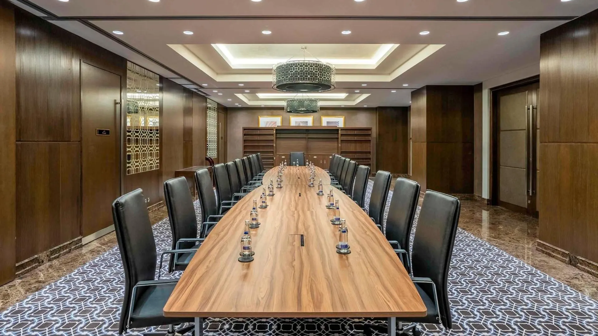 Rixos Marina Abu Dhabi Hotel