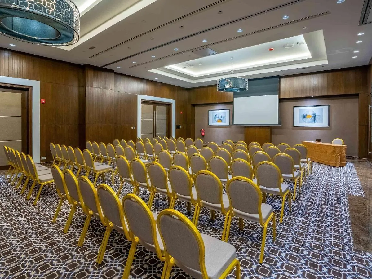 Rixos Marina Abu Dhabi Hotel