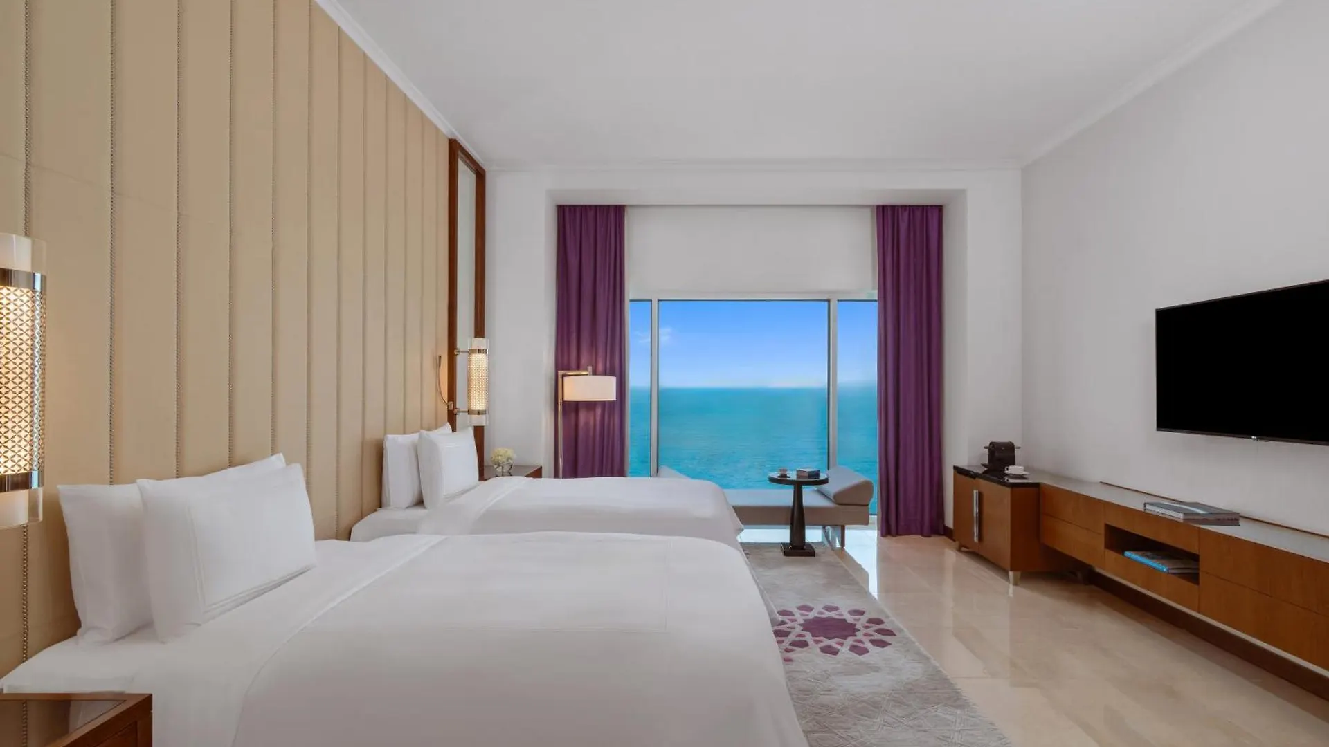 מלון Rixos Marina אבו דאבי 5*,  איחוד האמירויות הערביות