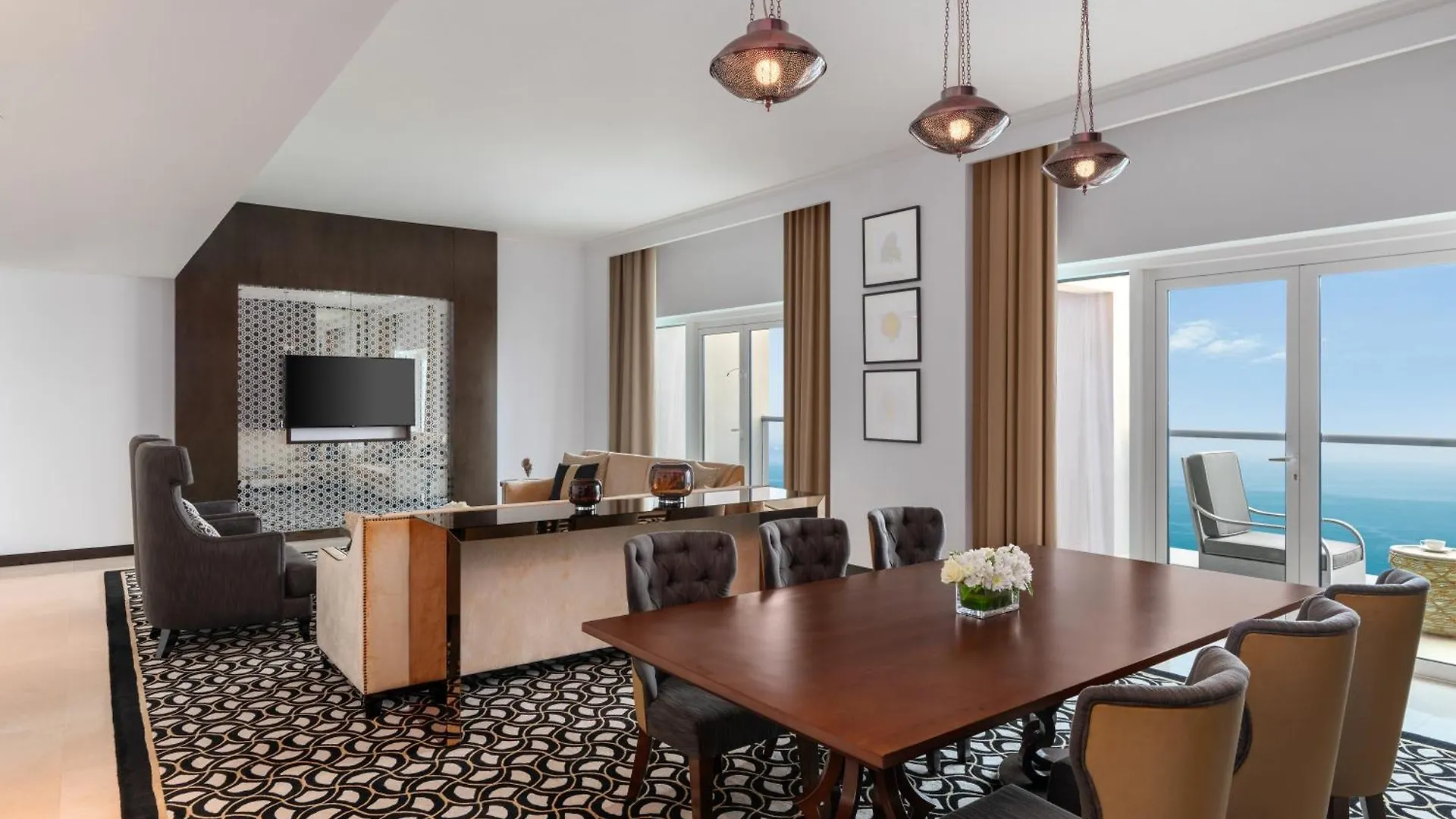 מלון Rixos Marina אבו דאבי 5*,  איחוד האמירויות הערביות